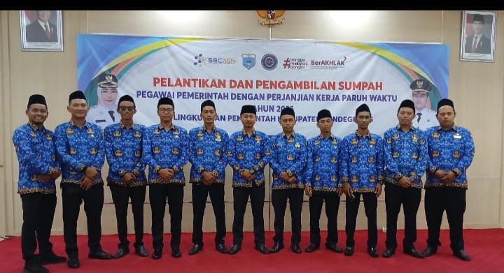 Bupati Pandeglang Raden Dewi Setiani resmi melantik ,,126Pegawai Pemerintah dengan Perjanjian Kerja (PPPK)